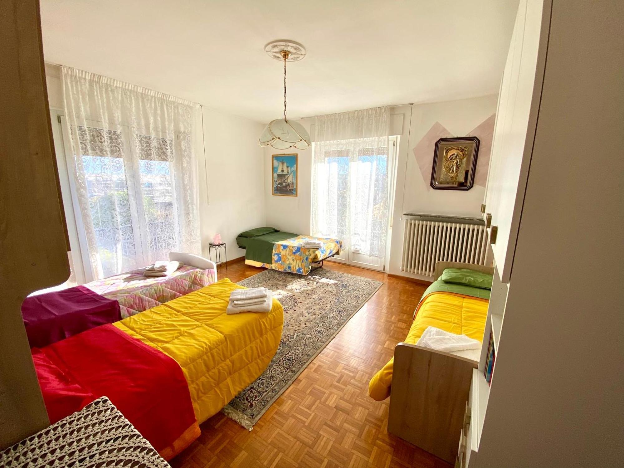 Retro Apartment In The Mountains เมซโซลอมบาร์โด ภายนอก รูปภาพ